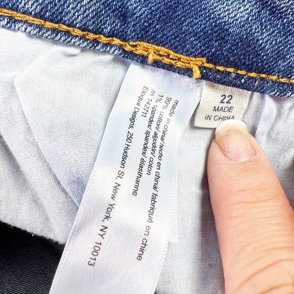 NEW Eloquii Denim Viola fit Straight leg distressed blue jean size 22 NWT - Picture 6 of 8